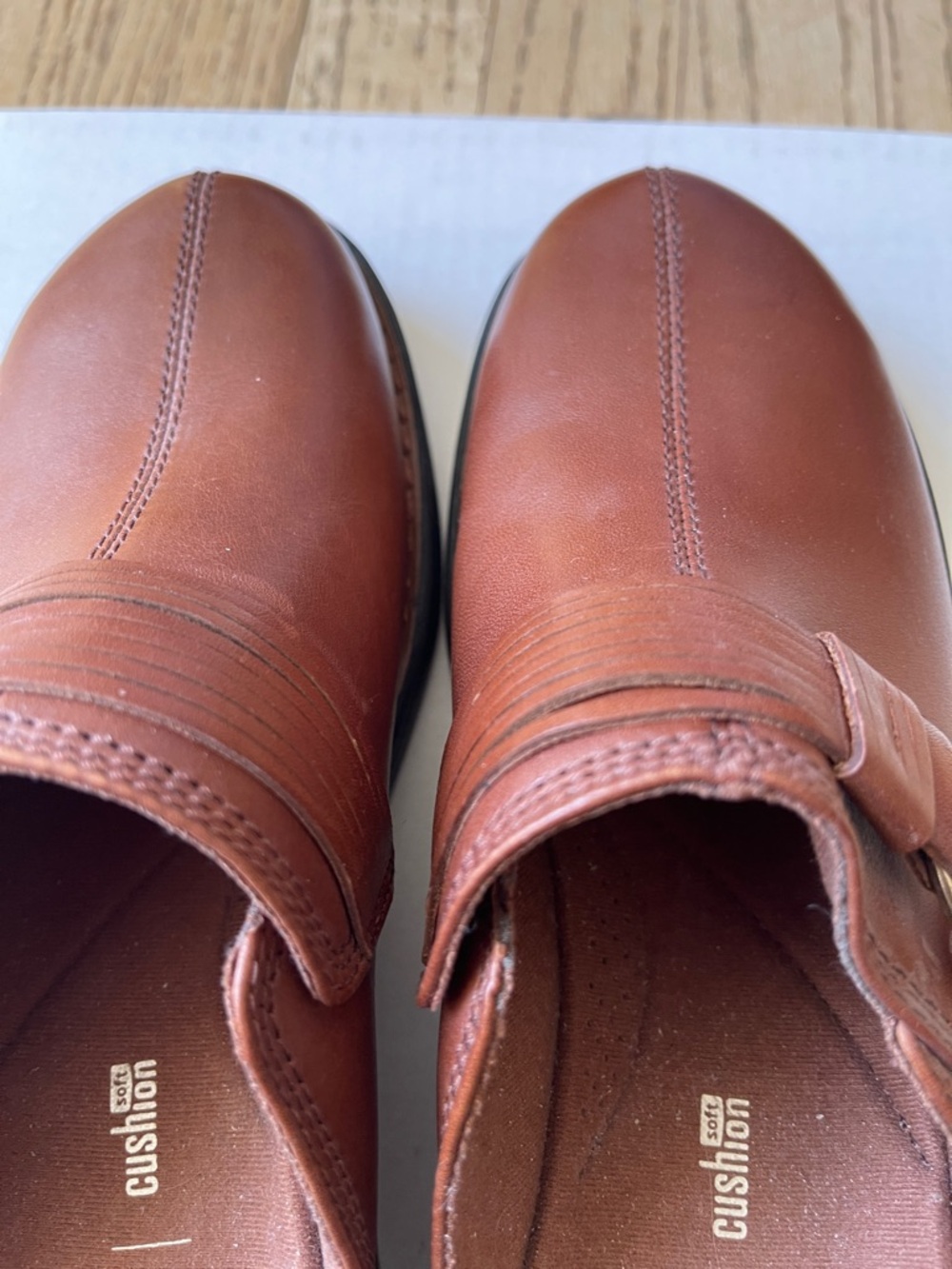 Clarks Brown Leather Women's Slip-On Mule with Buckle - Picture 4 of 7